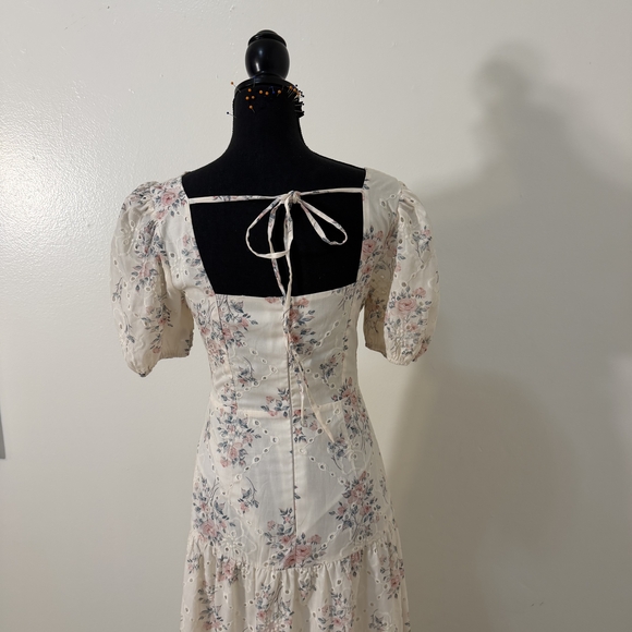 Floral Cream Dress with Pink Accents - Picture 6 of 10